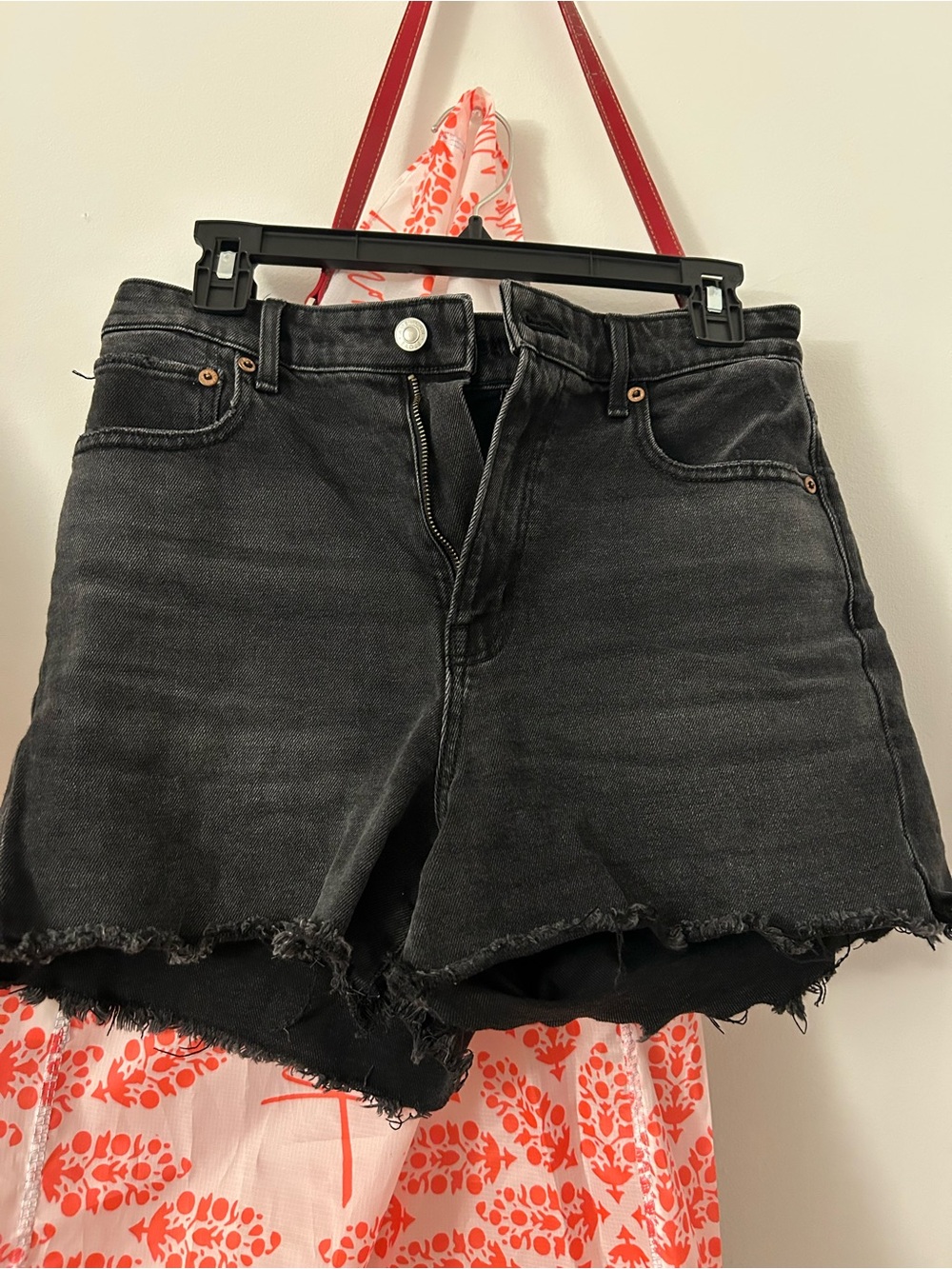 American Eagle Outfitters Black Distressed Raw-Hem Denim Shorts
